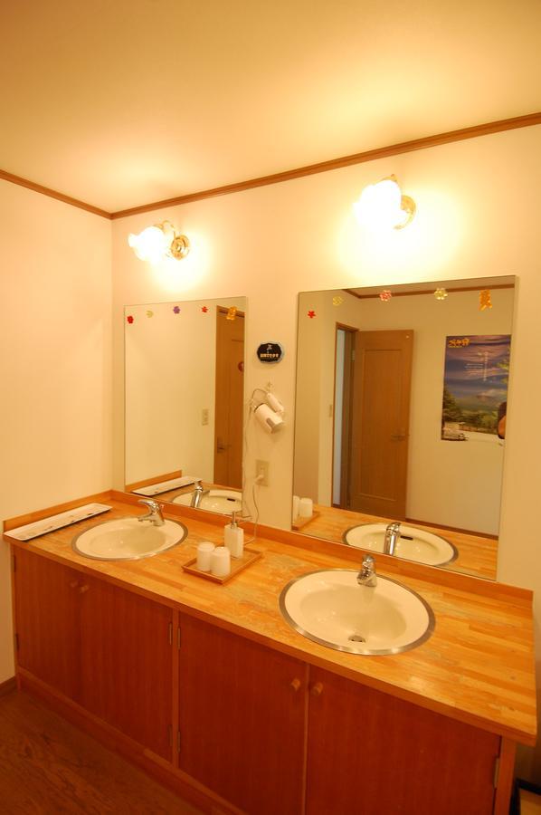 Guest House Chaconne Karuizava Kültér fotó